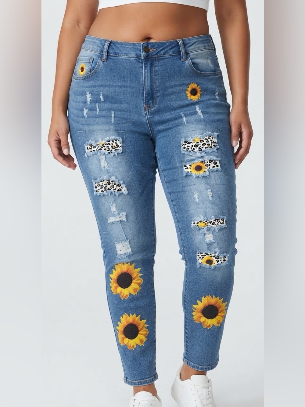 Sunflower Patch Distressed Women's Jeans - Blue Size 2XL